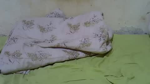 slim_girl3 online show from 02/25/26, 09:19