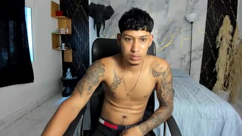 Snapshot of slim_master12 chatting on 05/31/26, 06:04 slim_master12 online show from 05/31/26, 06:04