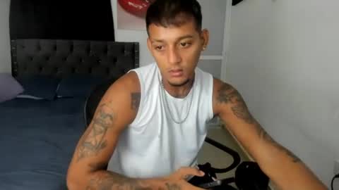 slim_master12 online show from 06/21/26, 12:02