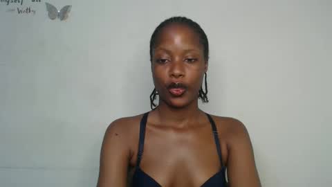 perry online show from 02/18/26, 12:12