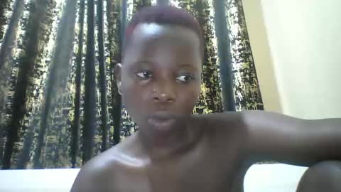 slim_petite_ebony online show from 01/07/25, 10:19