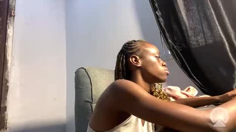 Slim online show from 11/19/25, 06:02