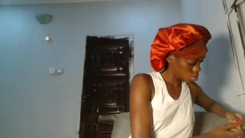 Slim online show from 12/02/25, 05:02