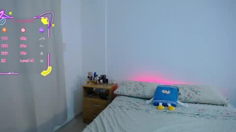 Snapshot of slimbaby69 chatting on 05/13/26, 11:44 Ivi online show from 05/13/26, 11:44