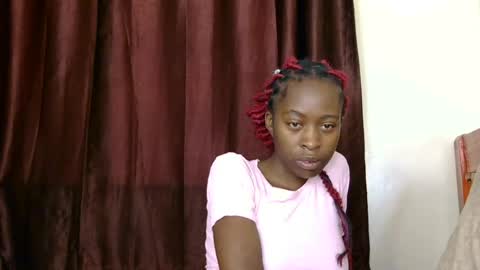 Snapshot of slimdoll2 chatting on 07/26/26, 11:39 slimdoll2 online show from 07/26/26, 11:39