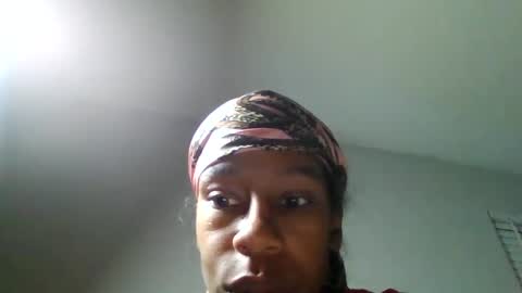 Snapshot of slimmmgooodiexoxo chatting on 12/18/24, 11:56 slimmmgooodiexoxo online show from 12/18/24, 11:56