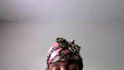 Snapshot of slimmmgooodiexoxo chatting on 09/23/25, 04:32 slimmmgooodiexoxo online show from 09/23/25, 04:32