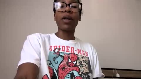 Snapshot of slimmmgooodiexoxo chatting on 10/13/25, 02:39 slimmmgooodiexoxo online show from 10/13/25, 02:39