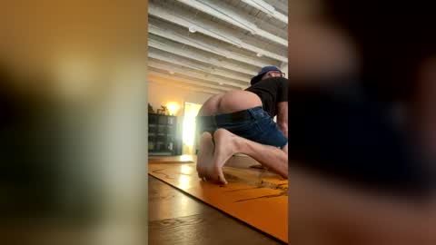 Slim Musclebuns online show from 07/25/26, 12:36
