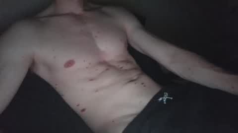 Snapshot of slimnlean chatting on 09/28/25, 03:45 slimnlean online show from 09/28/25, 03:45