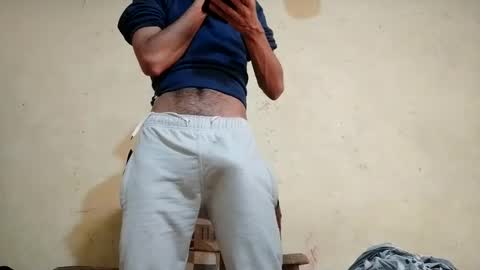 Snapshot of slimshaddyxx chatting on 12/05/24, 07:16 Prince online show from 12/05/24, 07:16