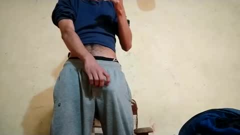 Snapshot of slimshaddyxx chatting on 12/12/24, 07:19 Prince online show from 12/12/24, 07:19