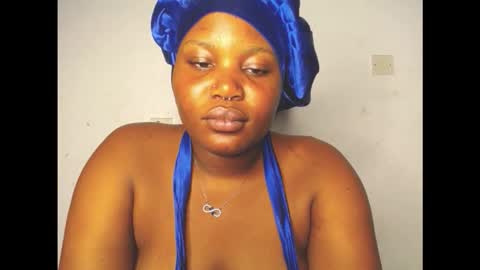 Snapshot of slimy_cunt chatting on 10/14/25, 07:58 Jemila online show from 10/14/25, 07:58