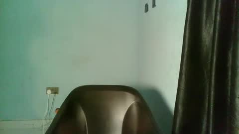 Snapshot of slimzyxdoll chatting on 09/11/25, 10:10 slimzyxdoll online show from 09/11/25, 10:10