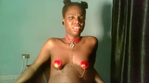 Snapshot of slimzyxdoll chatting on 09/15/25, 11:49 slimzyxdoll online show from 09/15/25, 11:49