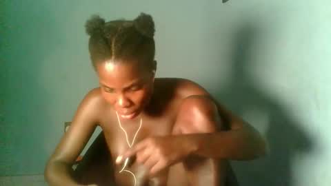 Snapshot of slimzyxdoll chatting on 09/20/25, 02:56 slimzyxdoll online show from 09/20/25, 02:56