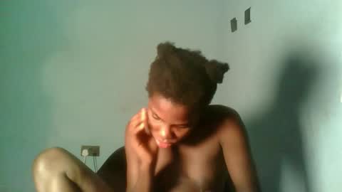 Snapshot of slimzyxdoll chatting on 09/22/25, 04:03 slimzyxdoll online show from 09/22/25, 04:03