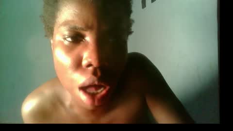 Snapshot of slimzyxdoll chatting on 09/23/25, 04:32 slimzyxdoll online show from 09/23/25, 04:32