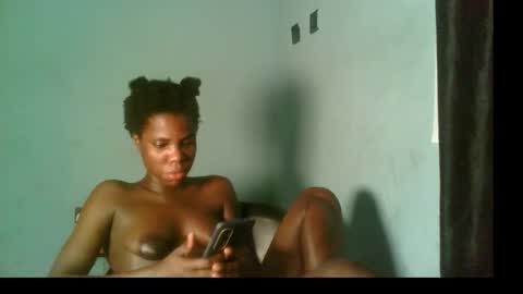 Snapshot of slimzyxdoll chatting on 09/24/25, 05:27 slimzyxdoll online show from 09/24/25, 05:27