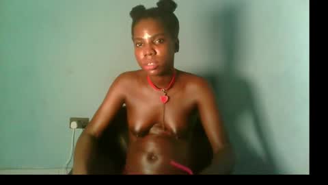 Snapshot of slimzyxdoll chatting on 09/29/25, 12:27 slimzyxdoll online show from 09/29/25, 12:27