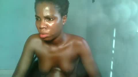 Snapshot of slimzyxdoll chatting on 10/04/25, 04:27 slimzyxdoll online show from 10/04/25, 04:27