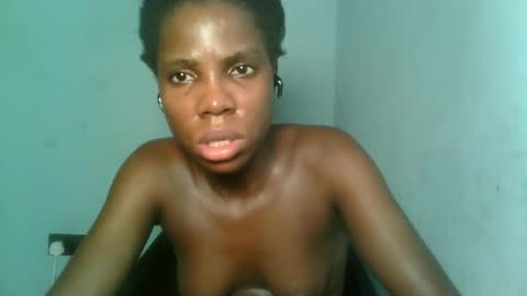 Snapshot of slimzyxdoll chatting on 10/05/25, 04:38 slimzyxdoll online show from 10/05/25, 04:38