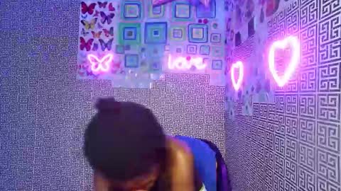 Snapshot of slimzyxdoll chatting on 12/04/25, 12:20 slimzyxdoll online show from 12/04/25, 12:20