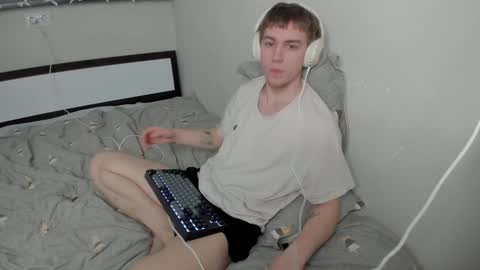 Mila online show from 01/08/25, 10:04