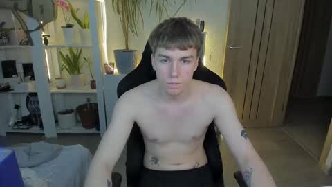 Mila online show from 02/12/25, 06:30