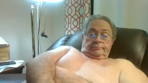 slippery_duck online show from 01/15/26, 12:37