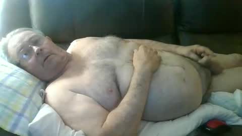 slippery_duck online show from 05/10/26, 10:53