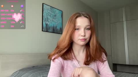 Snapshot of slola_li chatting on 02/05/25, 05:20 Lola and Li -  online show from 02/05/25, 05:20
