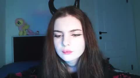 Snapshot of sloomonata chatting on 11/05/25, 01:49 sloomonata online show from 11/05/25, 01:49