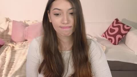 Emilia online show from 03/06/26, 12:23