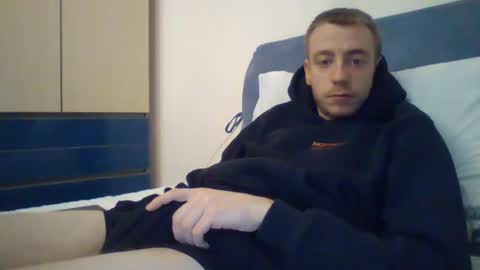 Snapshot of slowlo98 chatting on 01/13/25, 04:51 Steven online show from 01/13/25, 04:51