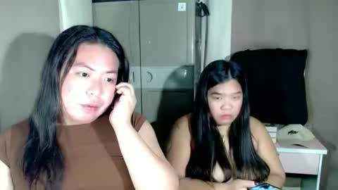 Snapshot of slut_mama chatting on 03/11/26, 12:38 Zien online show from 03/11/26, 12:38