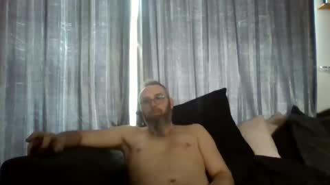 Snapshot of slutfucker20 chatting on 04/05/26, 08:22 slutfucker20 online show from 04/05/26, 08:22