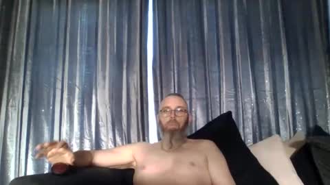 Snapshot of slutfucker20 chatting on 04/12/26, 07:13 slutfucker20 online show from 04/12/26, 07:13