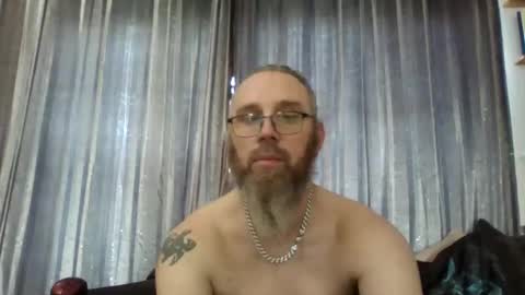 Snapshot of slutfucker20 chatting on 05/16/26, 06:32 slutfucker20 online show from 05/16/26, 06:32