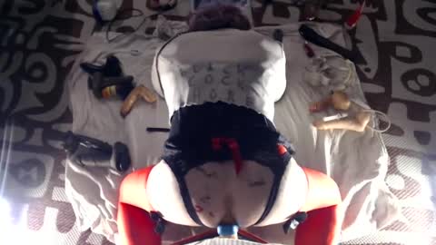 Snapshot of slutgurl_pdx chatting on 12/20/24, 03:21 slutgurl_pdx online show from 12/20/24, 03:21