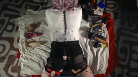 Snapshot of slutgurl_pdx chatting on 11/01/25, 05:09 slutgurl_pdx online show from 11/01/25, 05:09