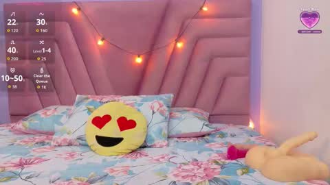 Snapshot of slutlittlecamila chatting on 01/06/26, 02:59 CAMILA online show from 01/06/26, 02:59