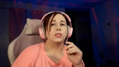 Heavenly online show from 03/01/26, 02:46