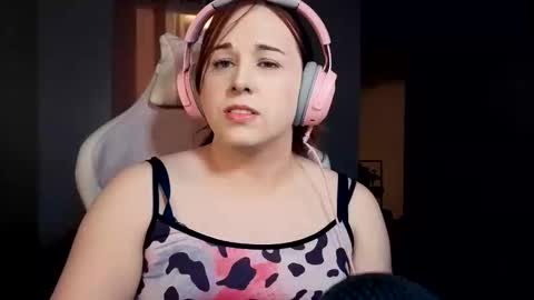 Heavenly online show from 03/03/26, 03:56