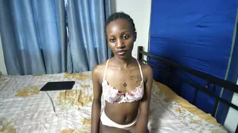 slutty_baddie online show from 11/01/25, 07:54