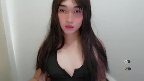 Snapshot of slutty_francine chatting on 11/08/25, 06:02 FRANCINE online show from 11/08/25, 06:02