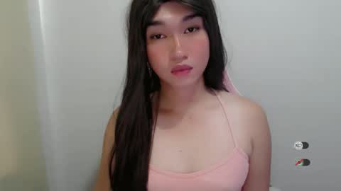 Snapshot of slutty_francine chatting on 11/11/25, 06:02 FRANCINE online show from 11/11/25, 06:02