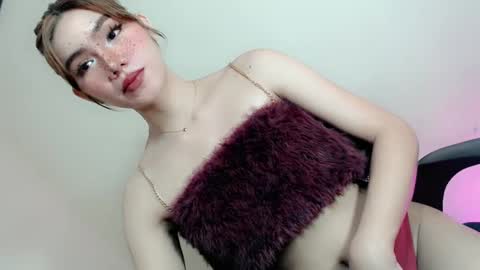 slutty_rose69 online show from 05/04/26, 10:55