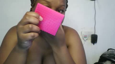 slutty_shan online show from 10/17/25, 07:44