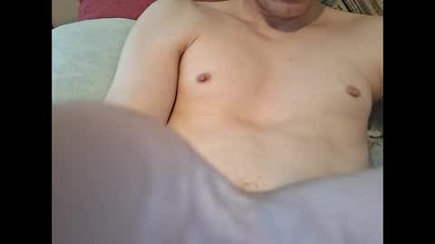 Snapshot of sluttybaddboyy chatting on 04/17/26, 04:43 sluttybaddboyy online show from 04/17/26, 04:43
